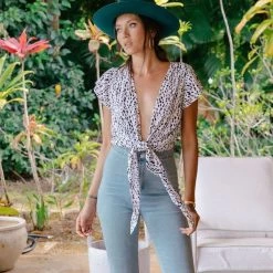 Tops XIX Palms Knot Top - Siesta Key