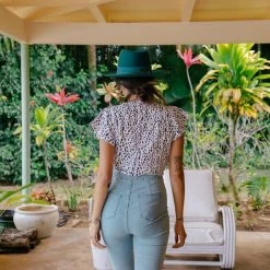 Tops XIX Palms Knot Top - Siesta Key