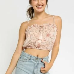 Olivaceous Tops OIlivaceous Coral Floral Cropped Tank