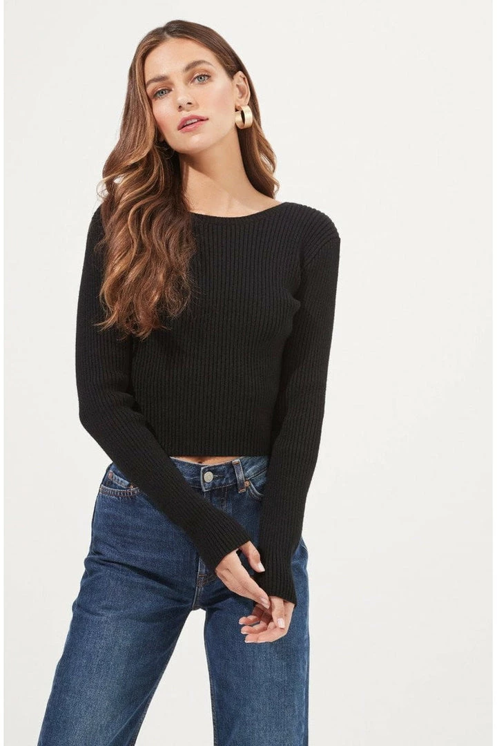 ASTR The Label ASTR Elson Open Back Chain Detail Sweater 5 ASTR The Label ASTR Elson Open Back Chain Detail Sweater