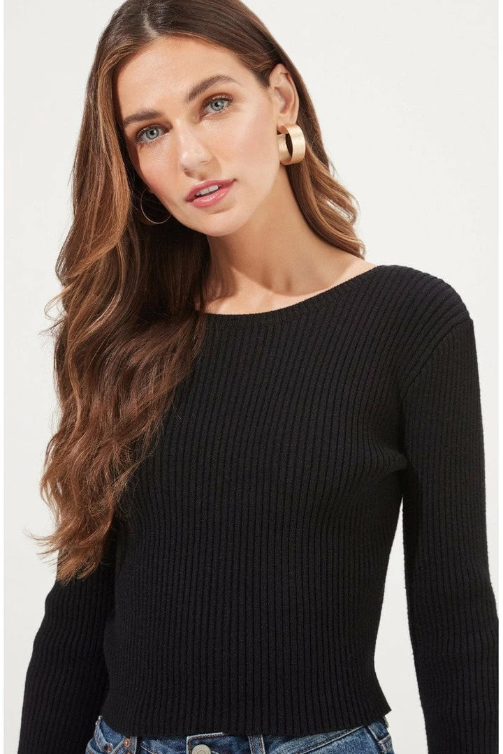 ASTR The Label ASTR Elson Open Back Chain Detail Sweater 6 ASTR The Label ASTR Elson Open Back Chain Detail Sweater