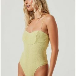 ASTR The Label Tops ASTR Oslo Bodysuit 11 ASTR The Label Tops ASTR Oslo Bodysuit