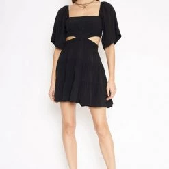 Dresses 4SI3NNA Oakley Dress