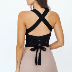 Le Lis Crossback Rib Knit Cami - Black