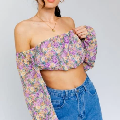 Tops Le Lis Long Sleeve Bubble Crop Top