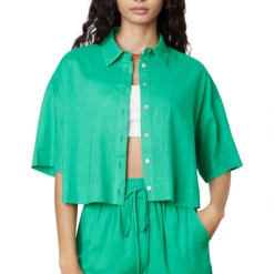 NIA Cropped Boxy Shirt Tops