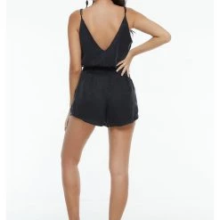 Indah Lilly High Waisted Short Bottoms