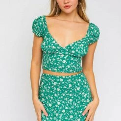 Tops Le Lis Green Floral Crop Top
